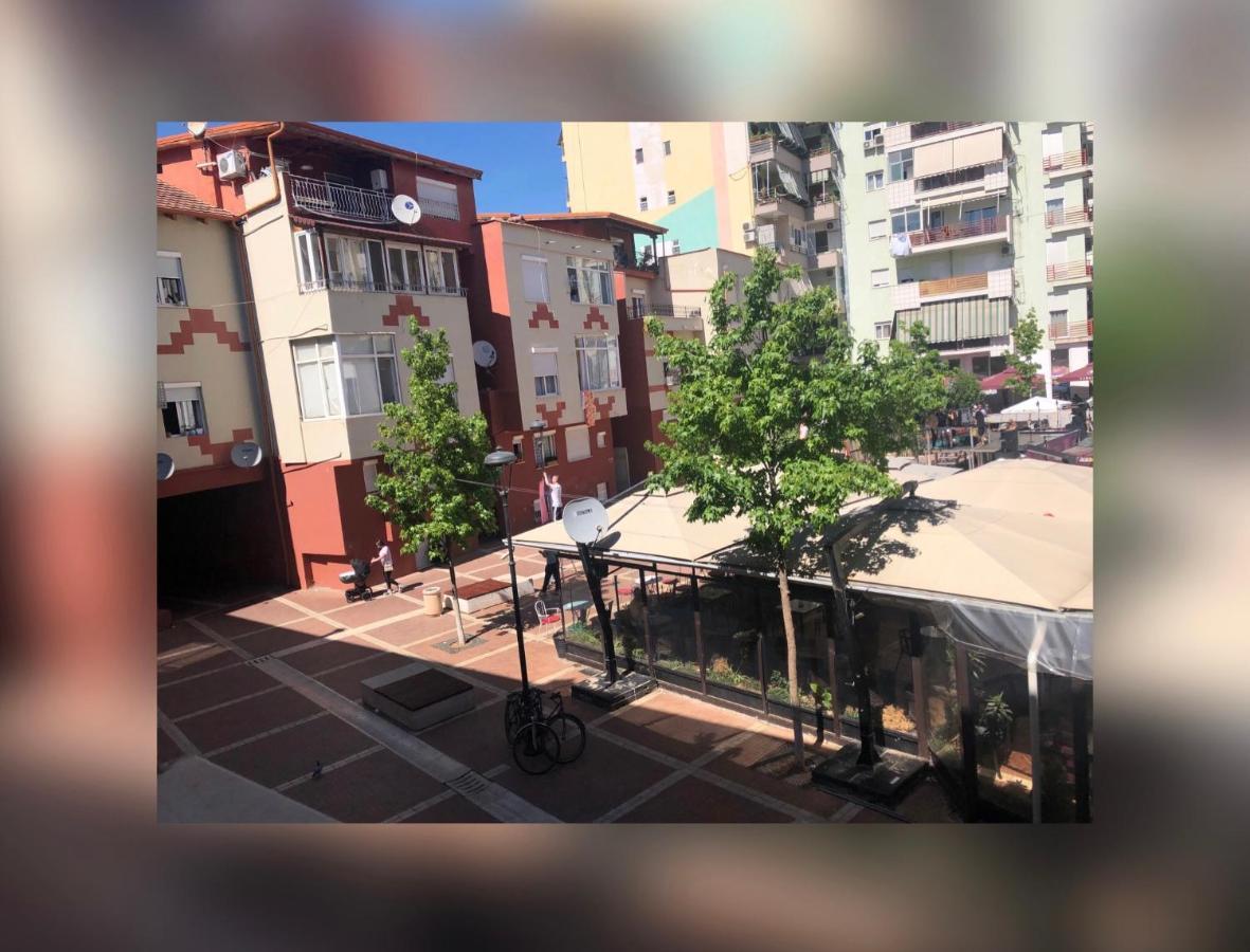New New Bazaar Lägenhet Tirana Exteriör bild